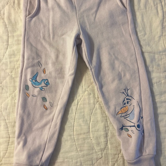 Christmas sale! Girls Purple Disney Frozen Sweat Suit Set - Picture 2 of 8